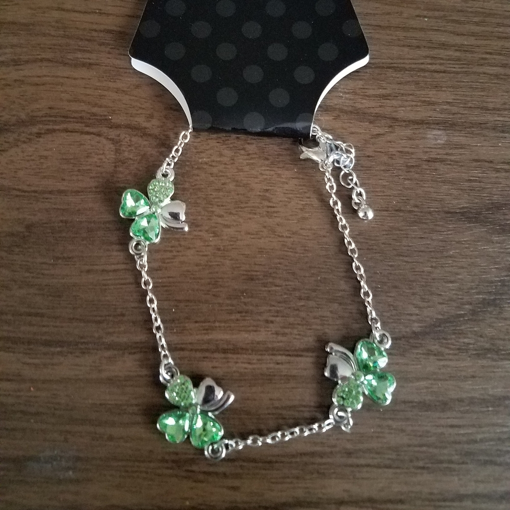 NEW Silver tone 4-Leaf Clover Bracelet